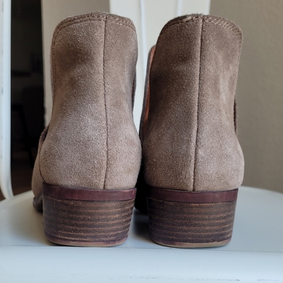 Lucky Brand | Genuine Leather Seude Taupe Booties - Picture 8 of 10